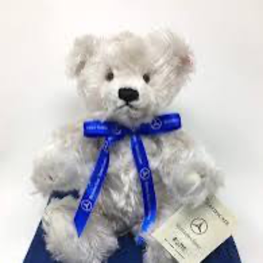 Steiff Teddy Bear, Mercedes-Benz, Limited Edition, 1999 Mint Condition 01344